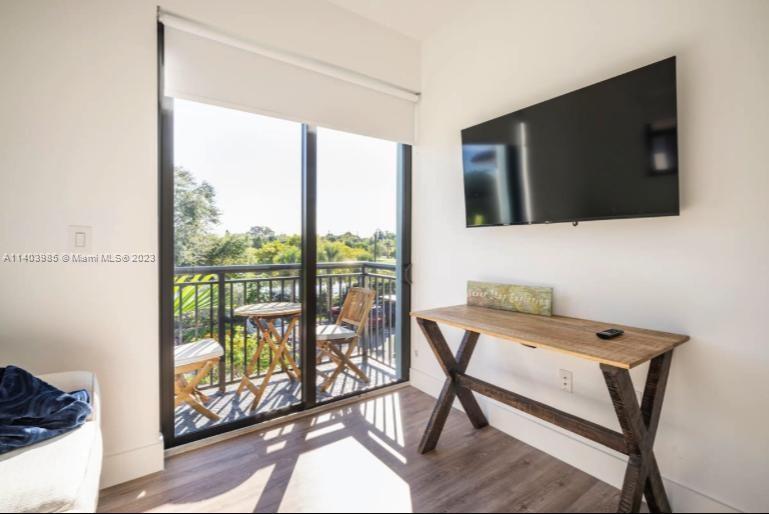 CARVER RANCHES - Residential Lease
