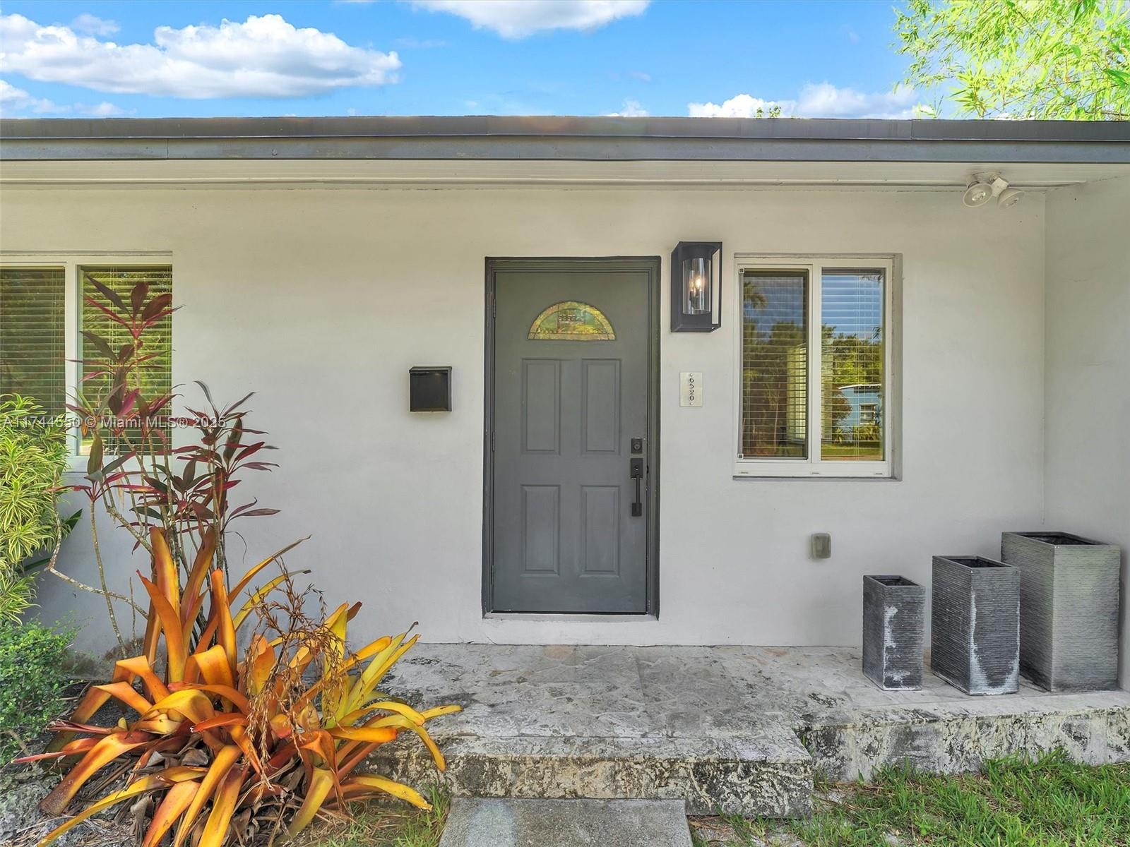 6520 Sw 63rd Ct, South Miami, Miami-Dade County, Florida - 4 Bedrooms  
3 Bathrooms - 
