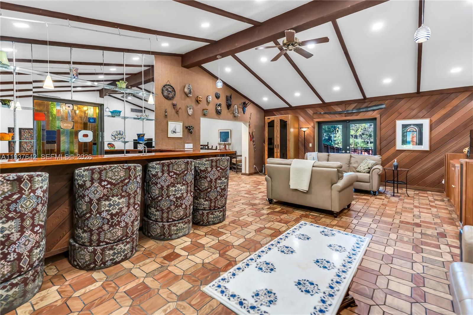 EVERGLADE SUGAR & LAND CO - Residential