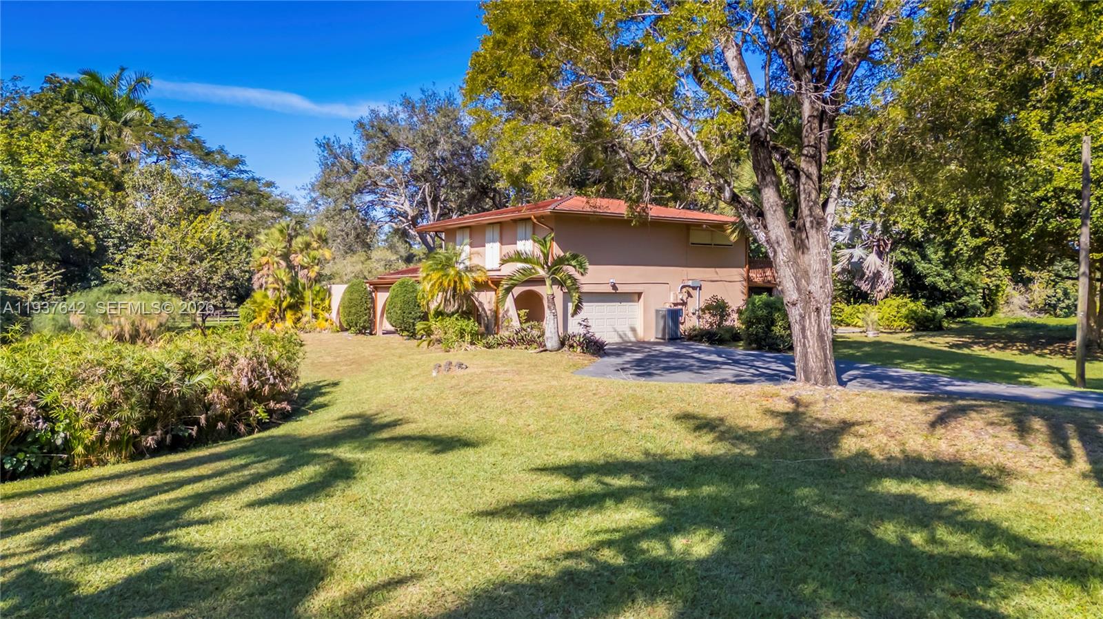 EVERGLADE SUGAR & LAND CO - Residential