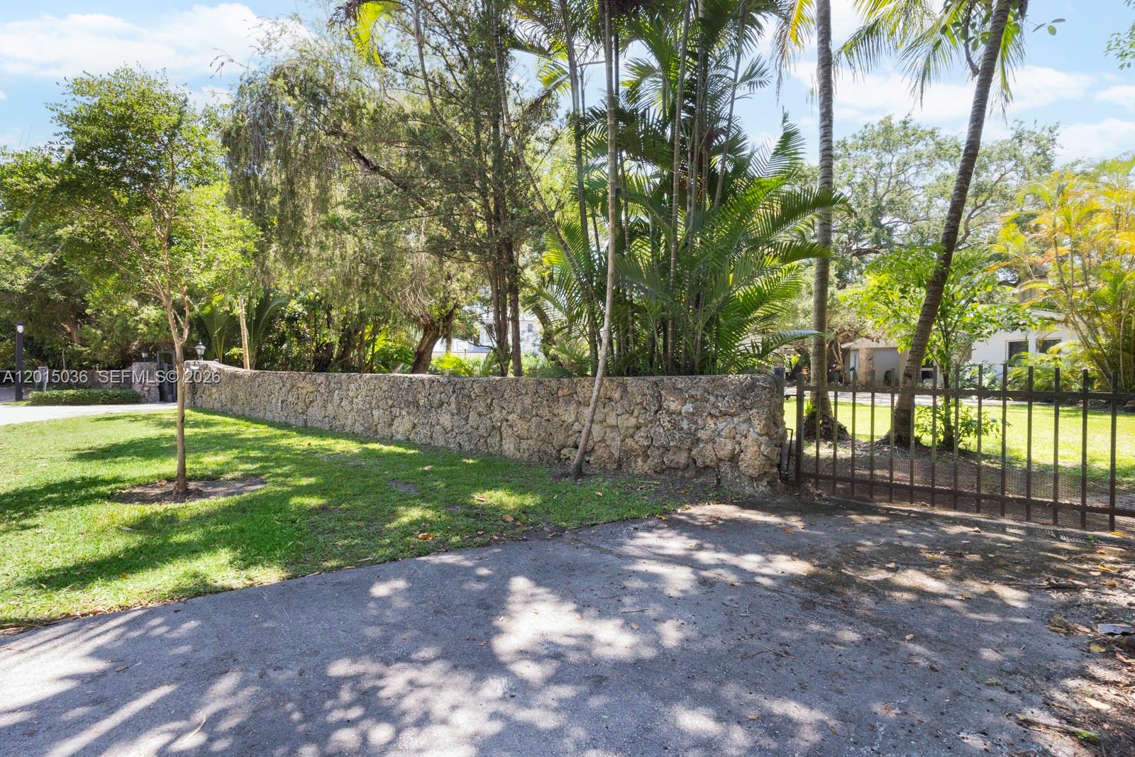 HAMMOCK LAKE NO 2 - Residential