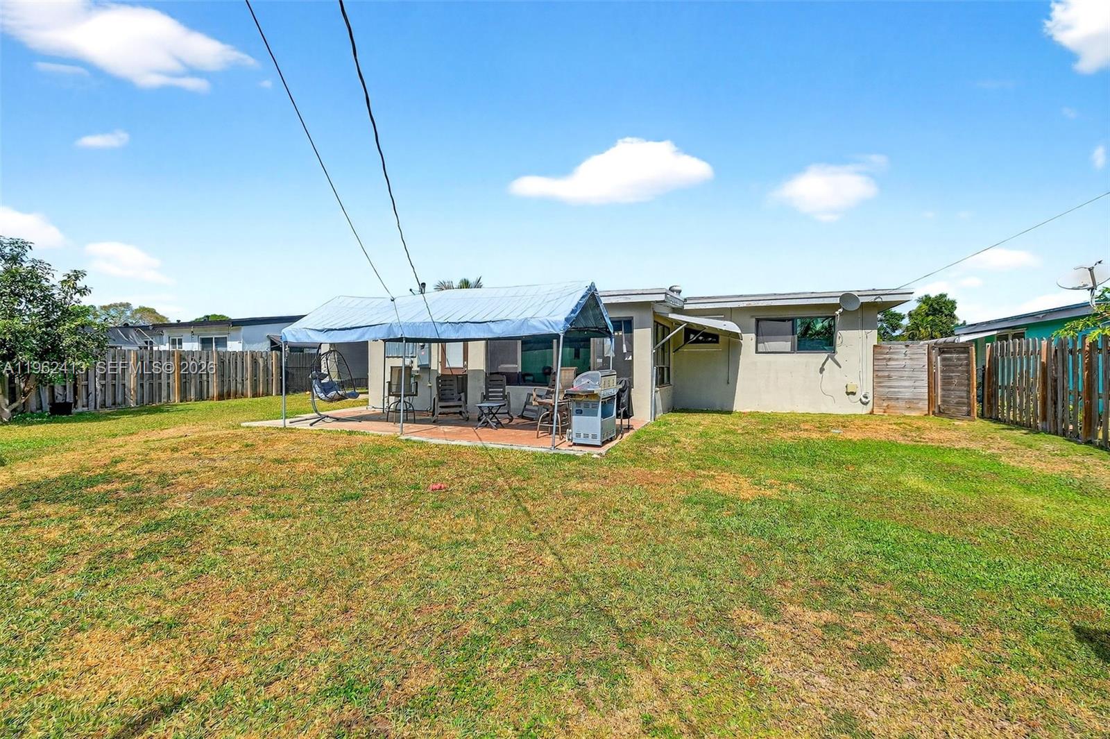 REDLAND VILLAS REV - Residential