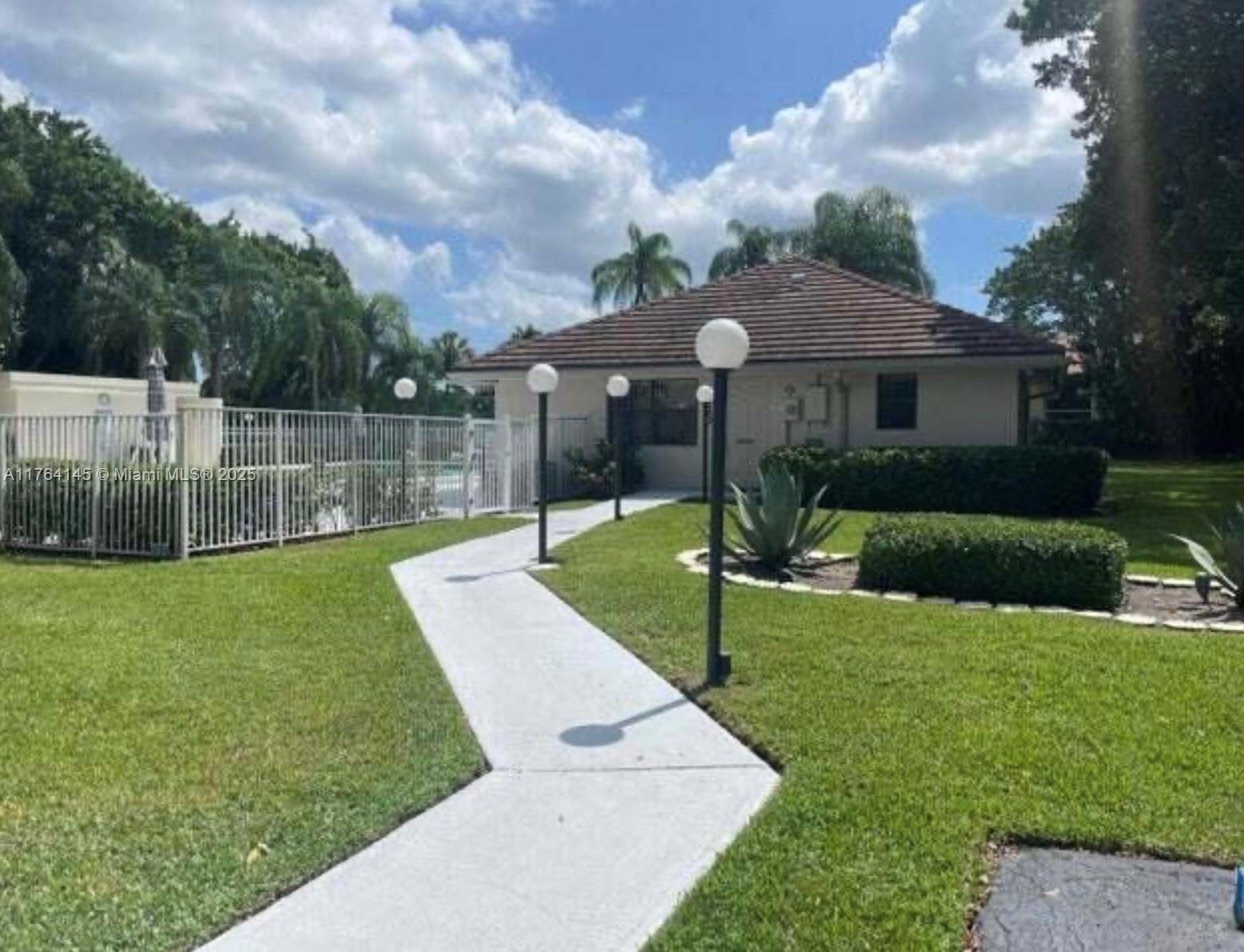 WINDSONG AT BOCA DEL MAR - Residential