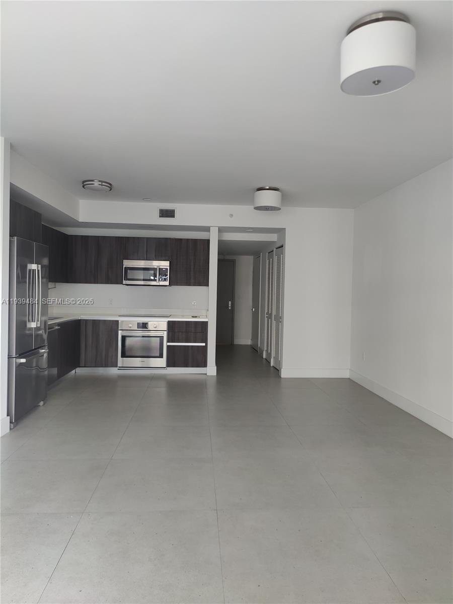 ARIA ON THE BAY CONDO - Residential Lease