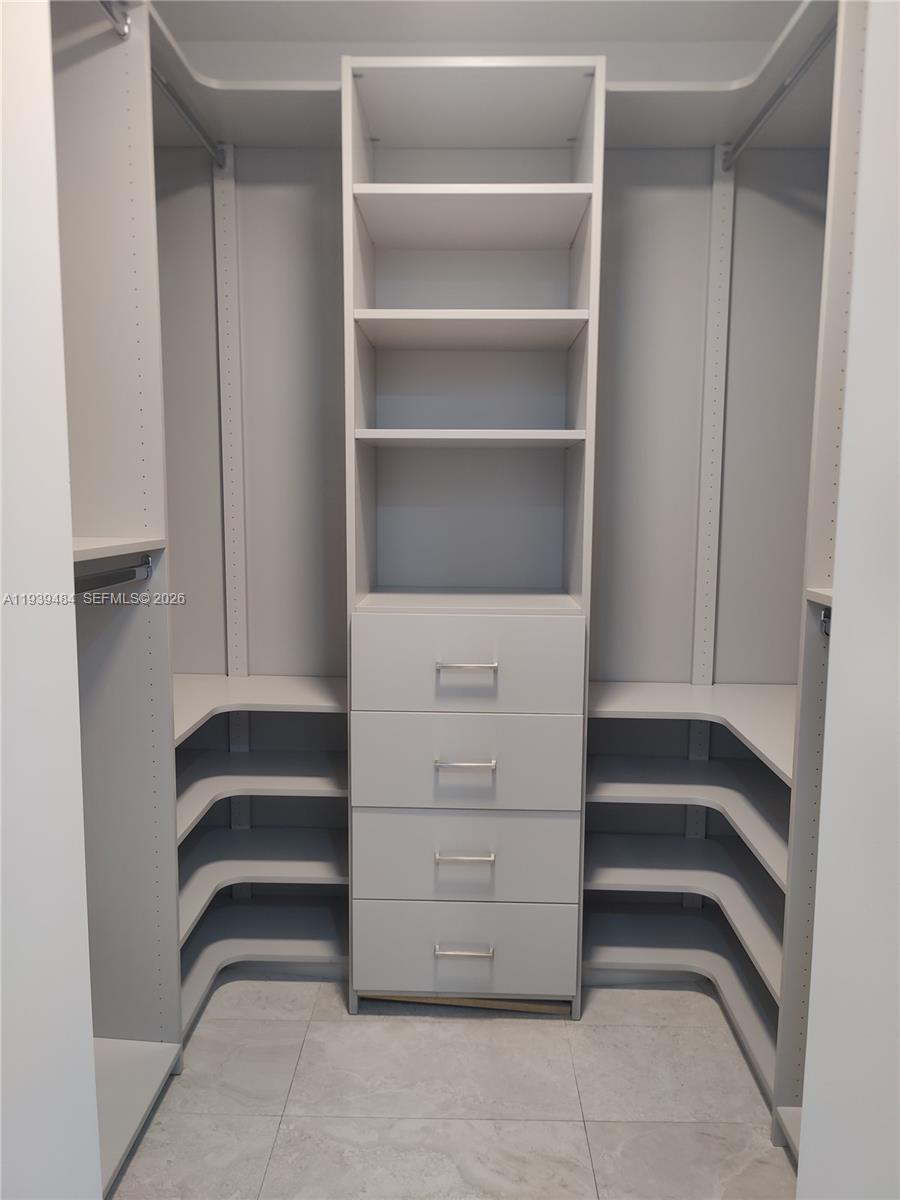 ARIA ON THE BAY CONDO - Residential Lease