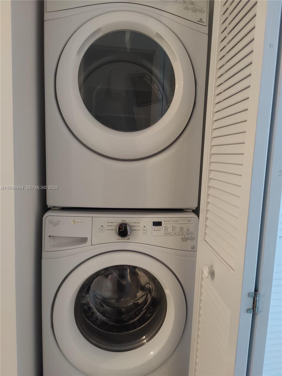 ARIA ON THE BAY CONDO - Residential Lease