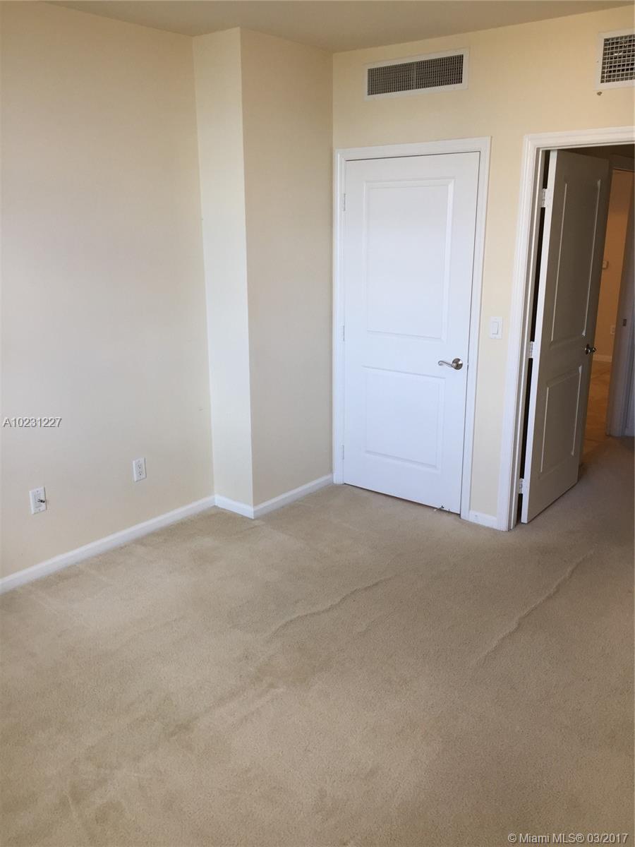 Metropolitan Condo - Residential Lease