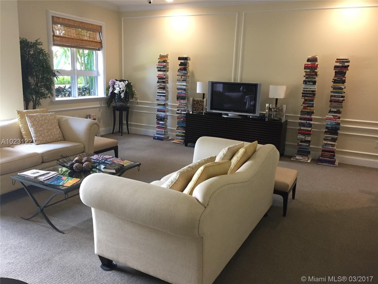 Metropolitan Condo - Residential Lease