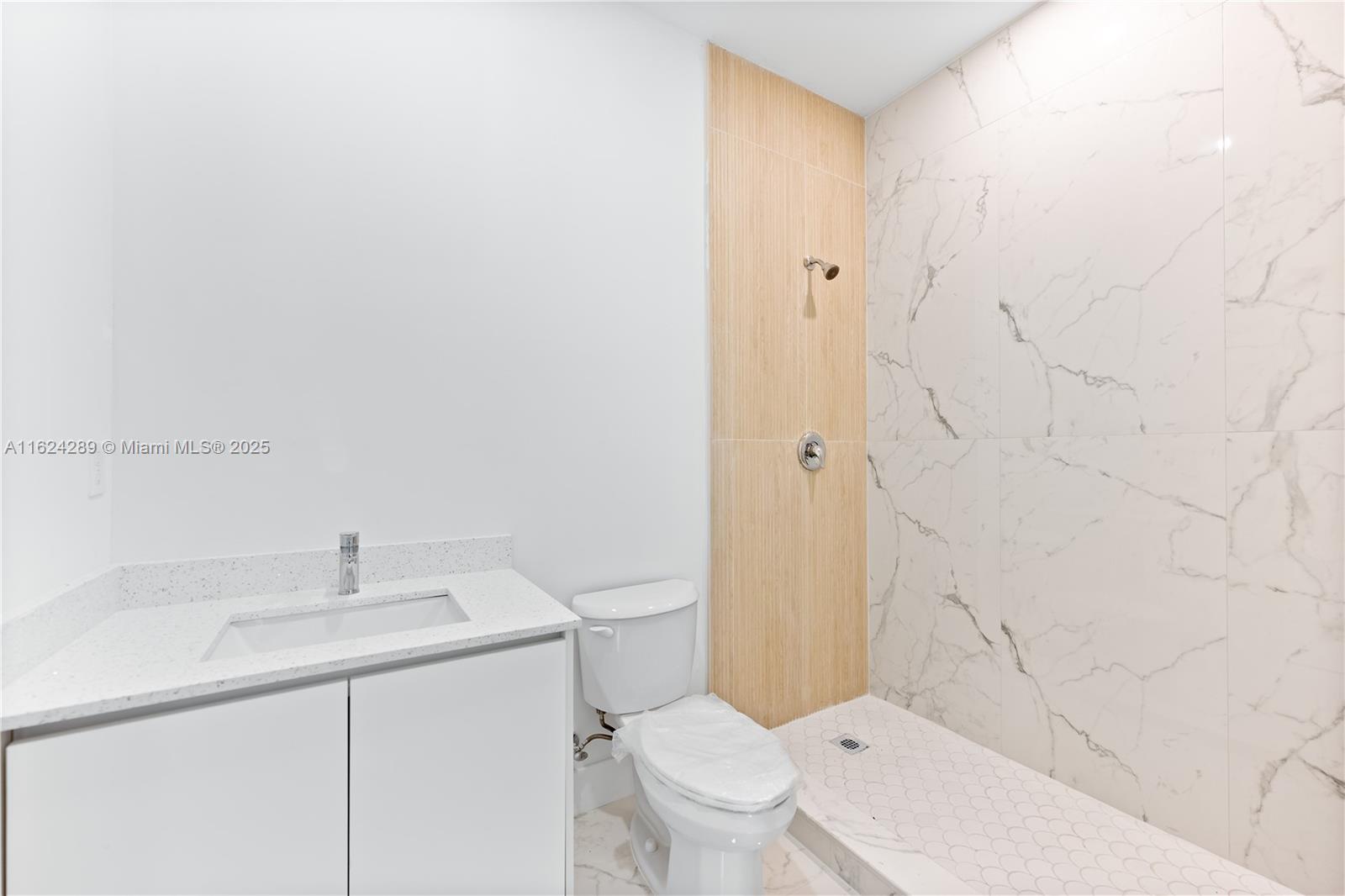 PALM AVE HEIGHTS - Residential