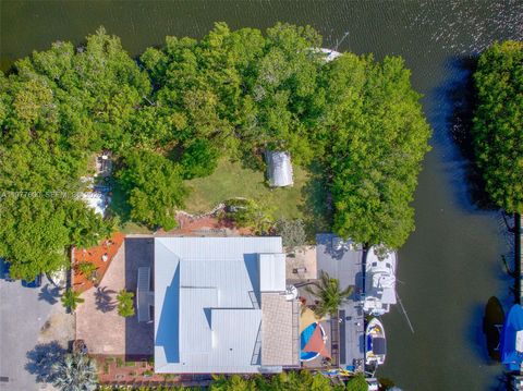 Tiny photo for 894 Ellen Dr, Key Largo, FL 33037 (MLS # A11977600)