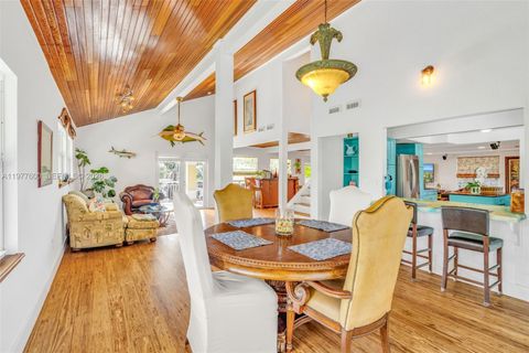 Tiny photo for 894 Ellen Dr, Key Largo, FL 33037 (MLS # A11977600)