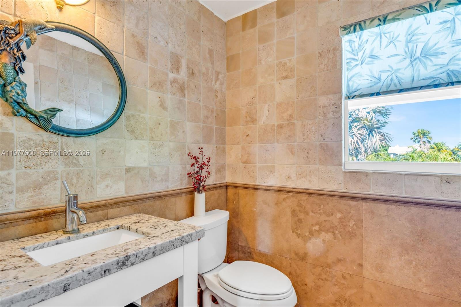 TWIN LAKES - Residential