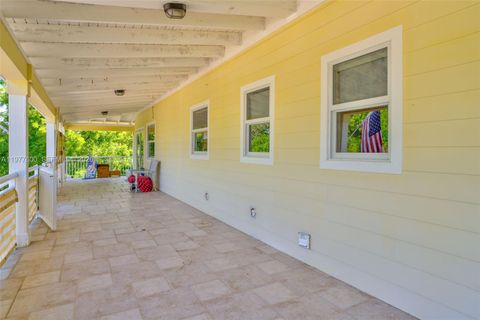 Tiny photo for 894 Ellen Dr, Key Largo, FL 33037 (MLS # A11977600)