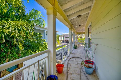 Tiny photo for 894 Ellen Dr, Key Largo, FL 33037 (MLS # A11977600)