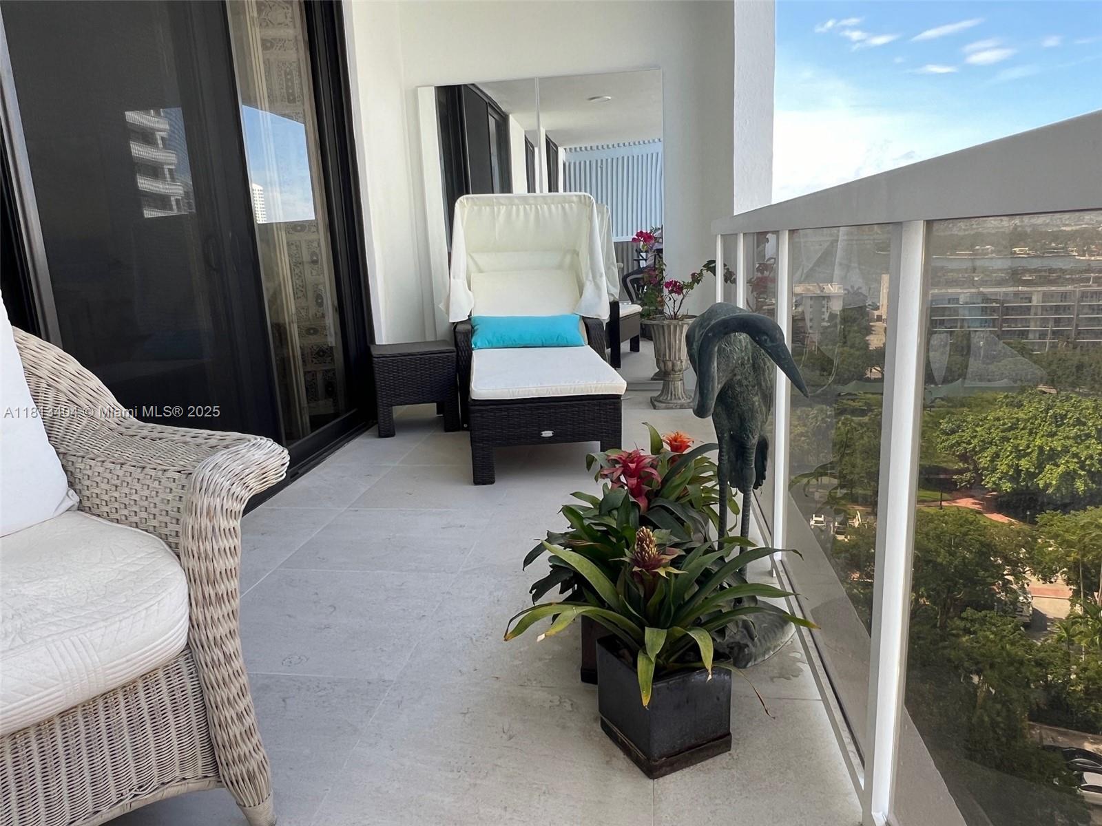 9 Island Ave 1409