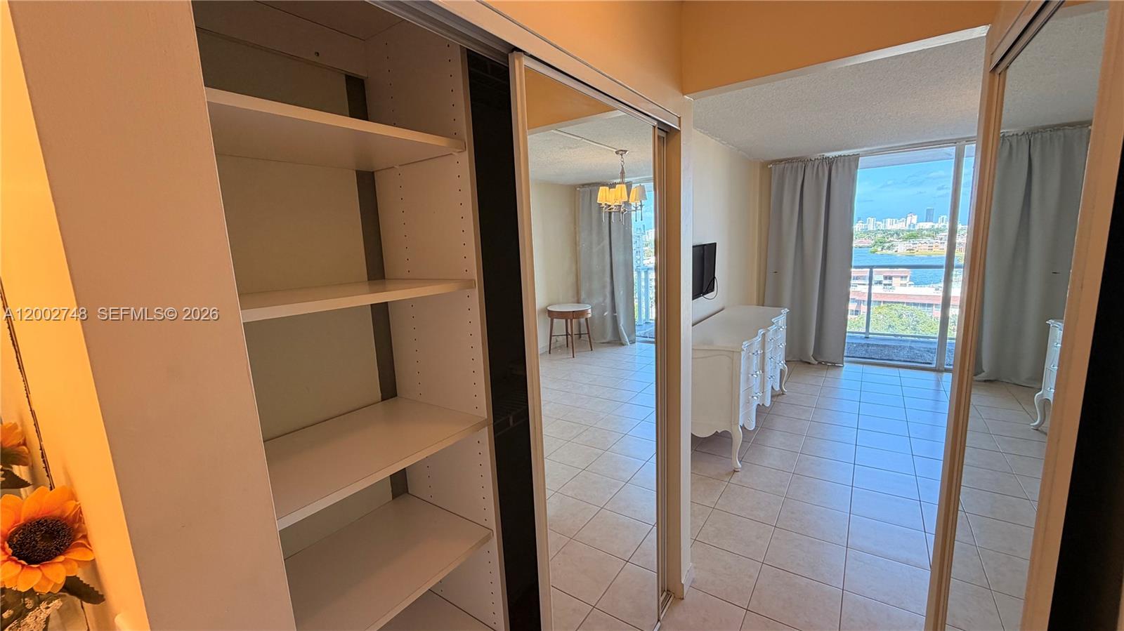 BUCKLEY TOWERS CONDO - EA - Residential Lease