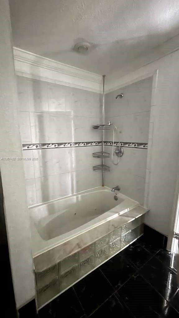 TOWNHOUSES AT JACARANDA - Residential