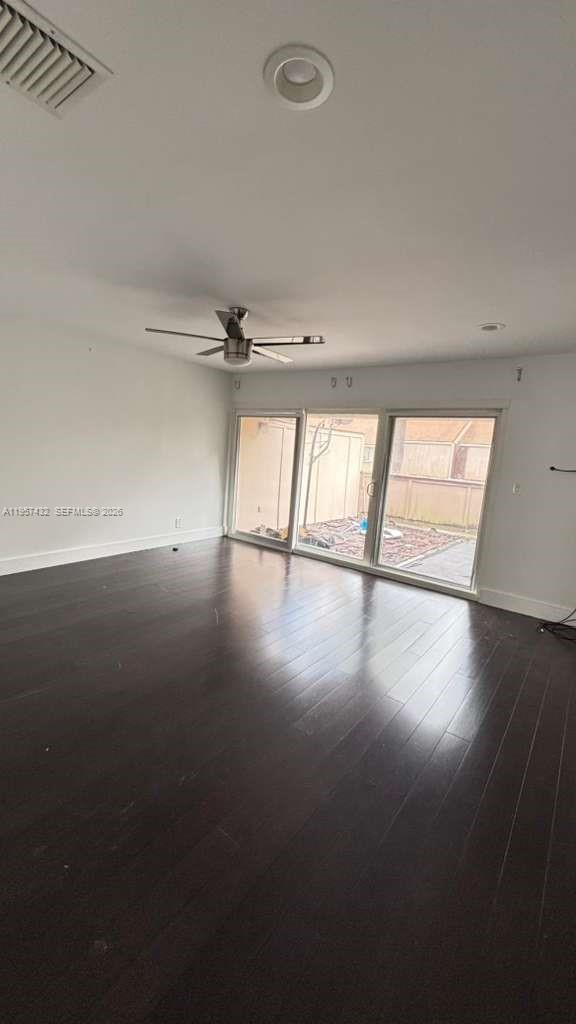 TOWNHOUSES AT JACARANDA - Residential