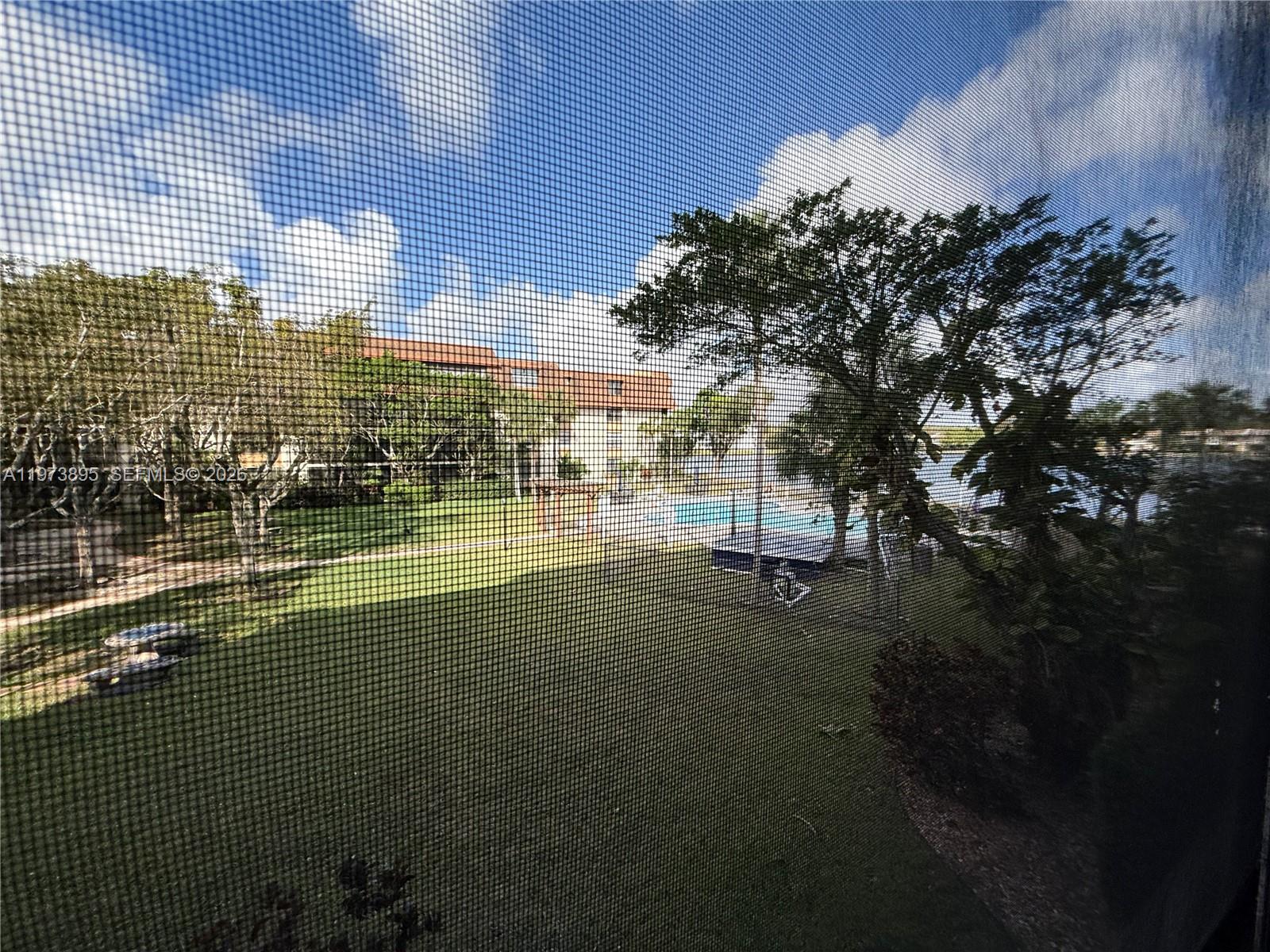 CEDAR GLENN CONDO APTS EA - Residential