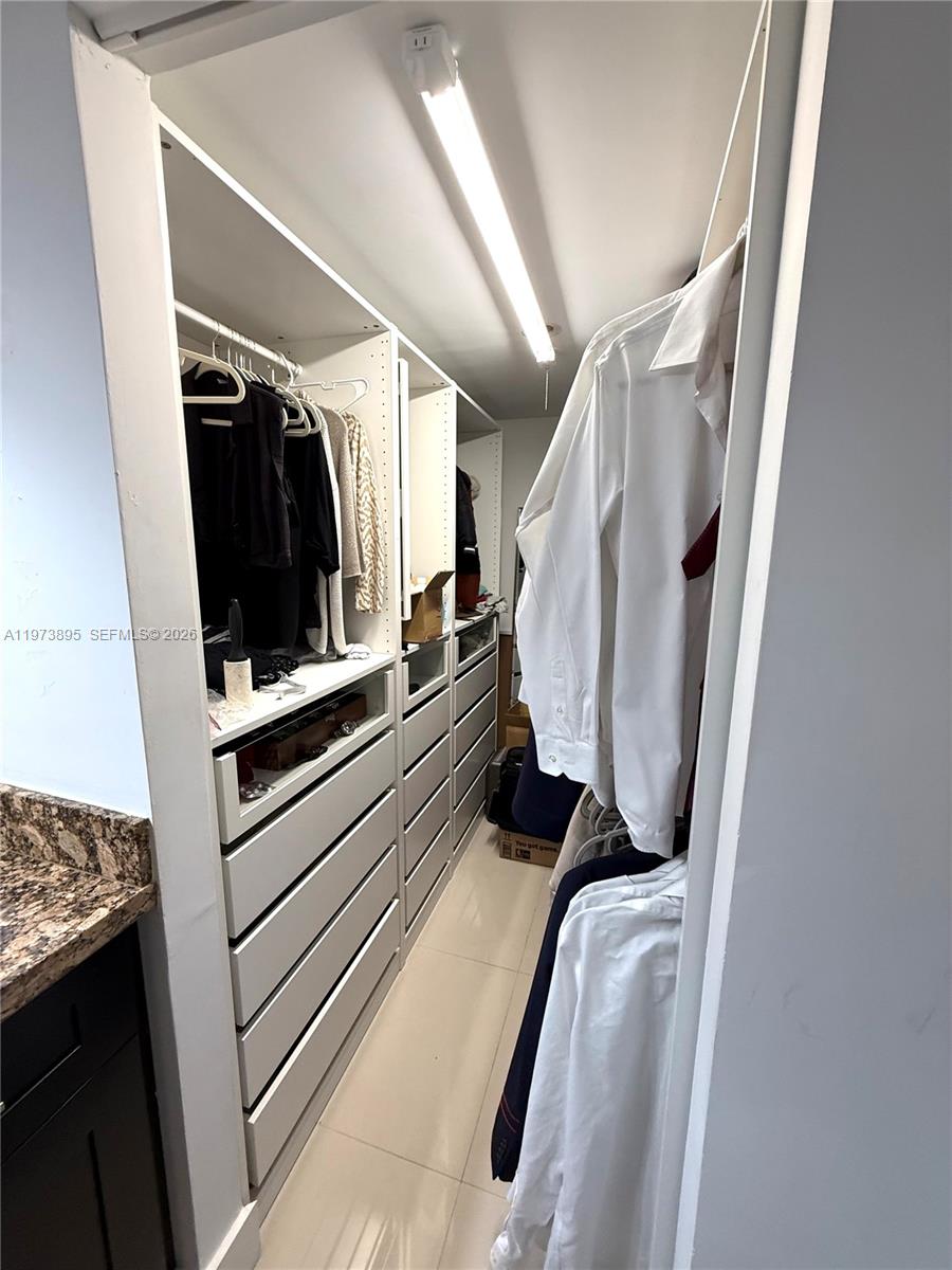 CEDAR GLENN CONDO APTS EA - Residential