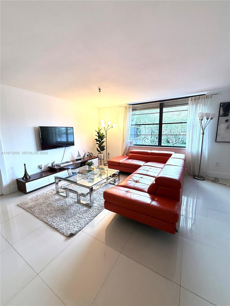 CEDAR GLENN CONDO APTS EA - Residential