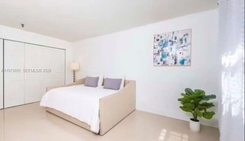 CEDAR GLENN CONDO APTS EA - Residential