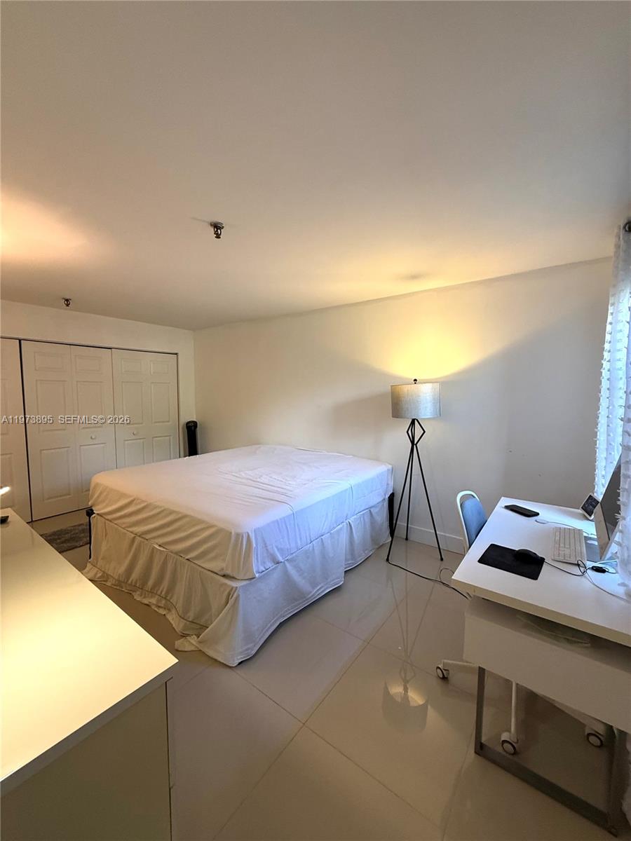 CEDAR GLENN CONDO APTS EA - Residential