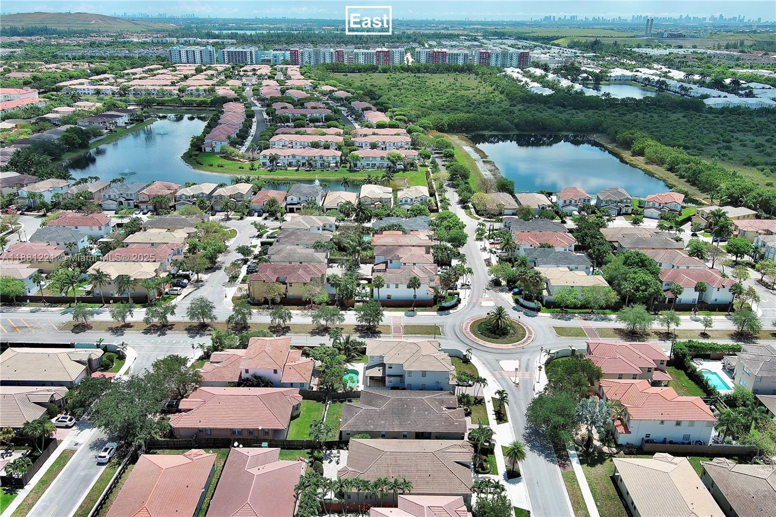 DORAL ISLES NORTH SEC ONE - Residential