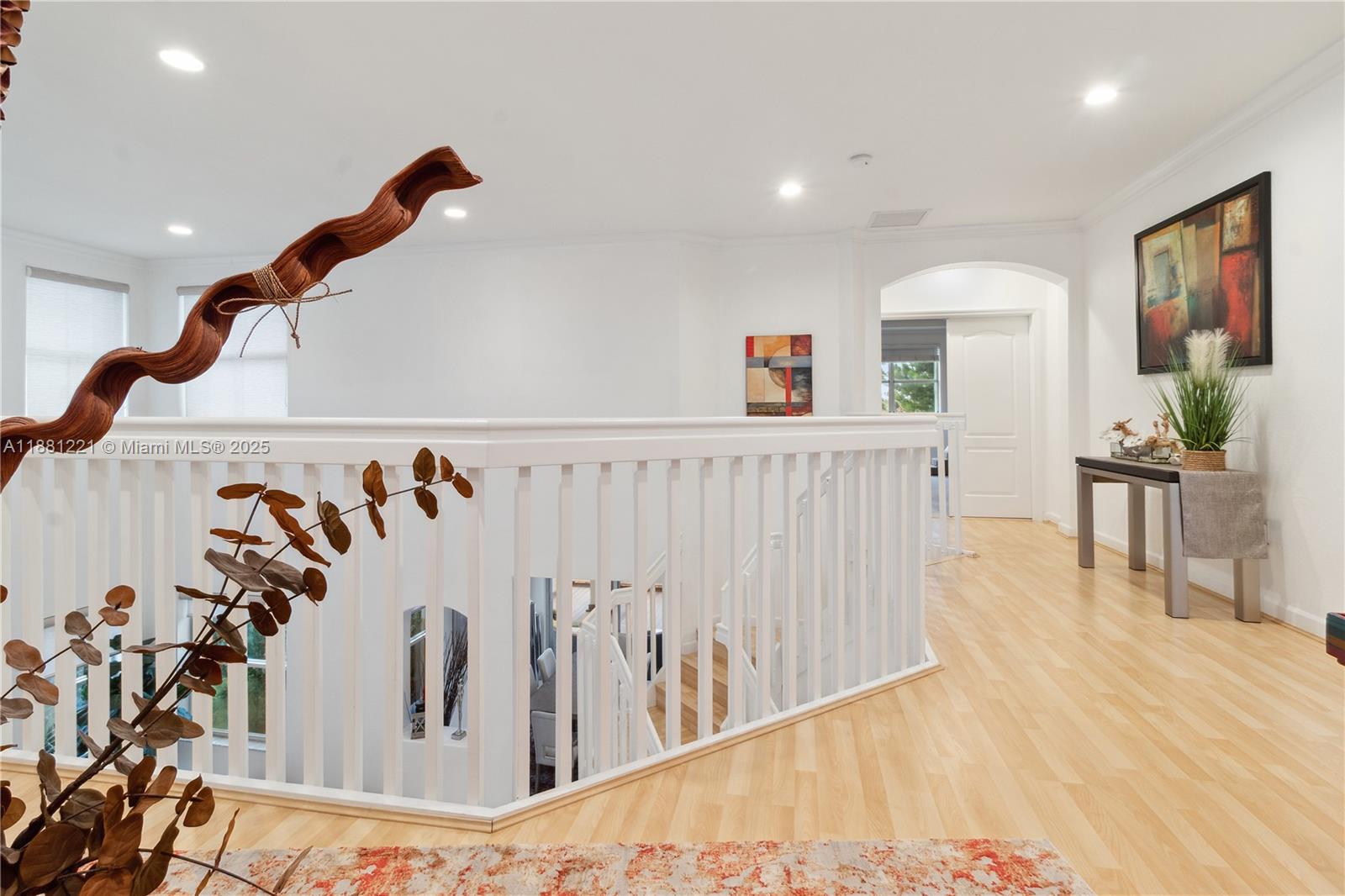 DORAL ISLES NORTH SEC ONE - Residential