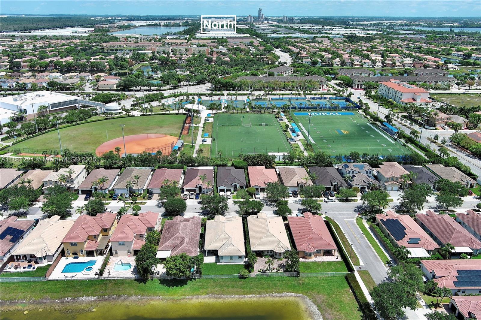 DORAL ISLES NORTH SEC ONE - Residential