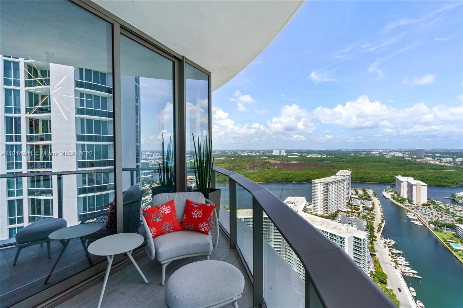 Ritz Carlton Sunny Isles - Residential Lease