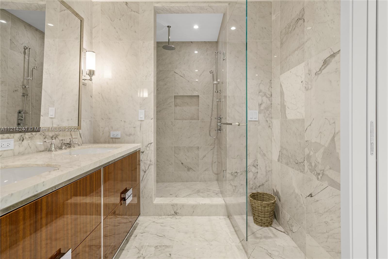 Ritz Carlton Sunny Isles - Residential Lease