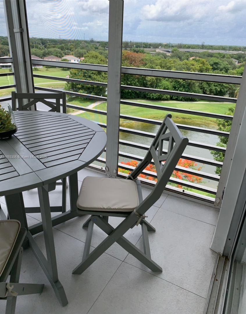 PALM-AIRE C C APTS 114 CO - Residential