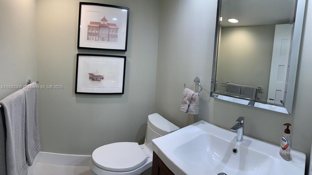 PALM-AIRE C C APTS 114 CO - Residential