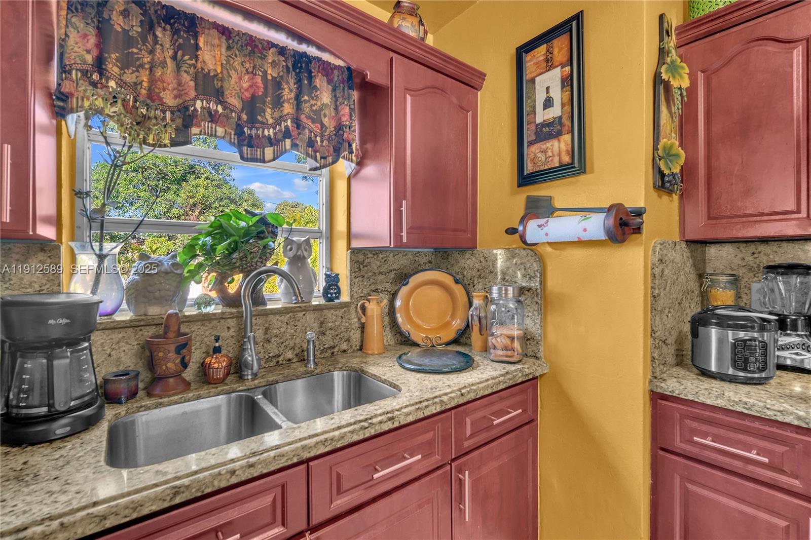 NORTH HIALEAH HEIGHTS - Residential