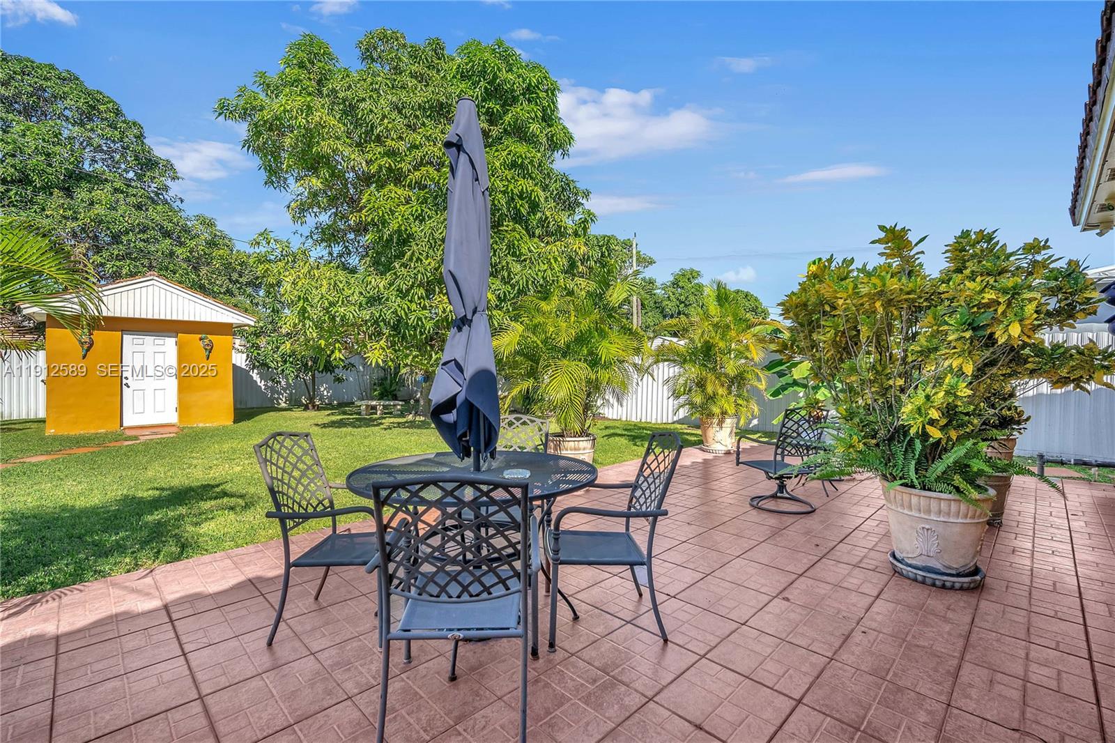 NORTH HIALEAH HEIGHTS - Residential