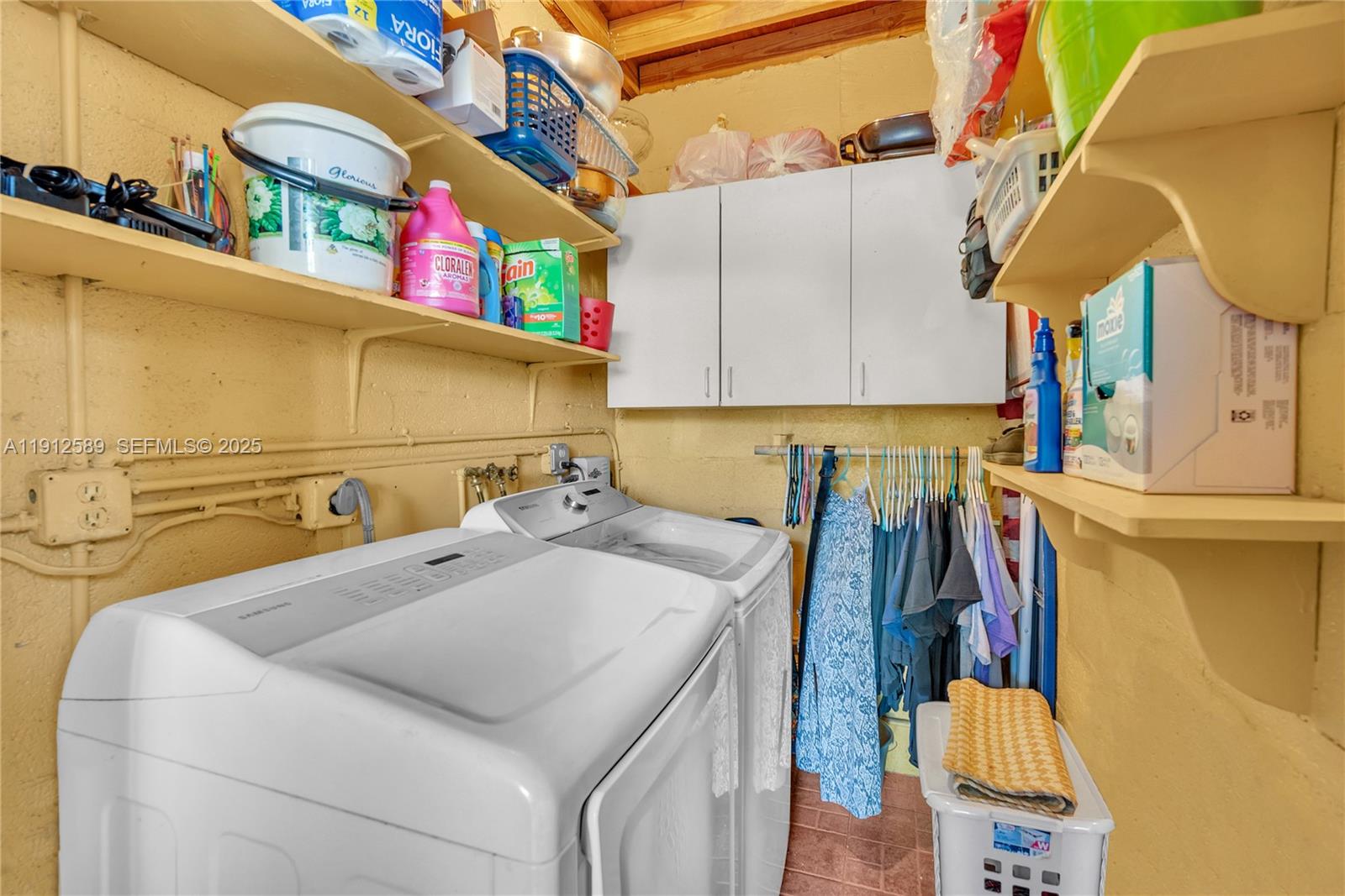 NORTH HIALEAH HEIGHTS - Residential