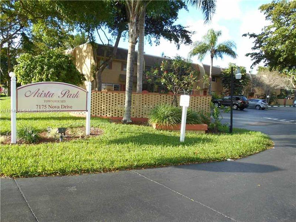 Property for Sale at 7175 Nova Dr 204, Davie, Broward County, Florida - Bedrooms: 2 
Bathrooms: 2  - $280,000
