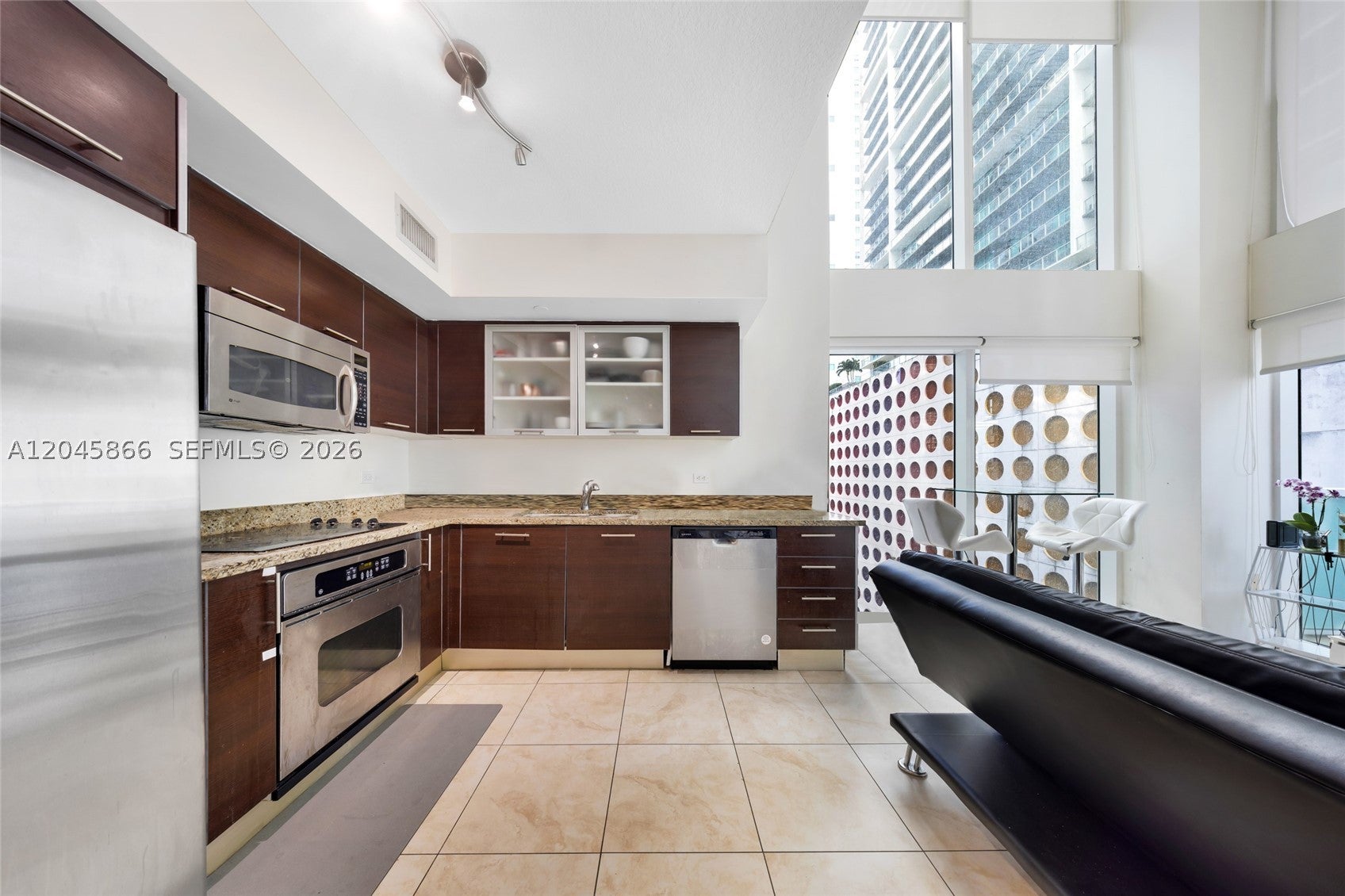 41 SE 5th St 502