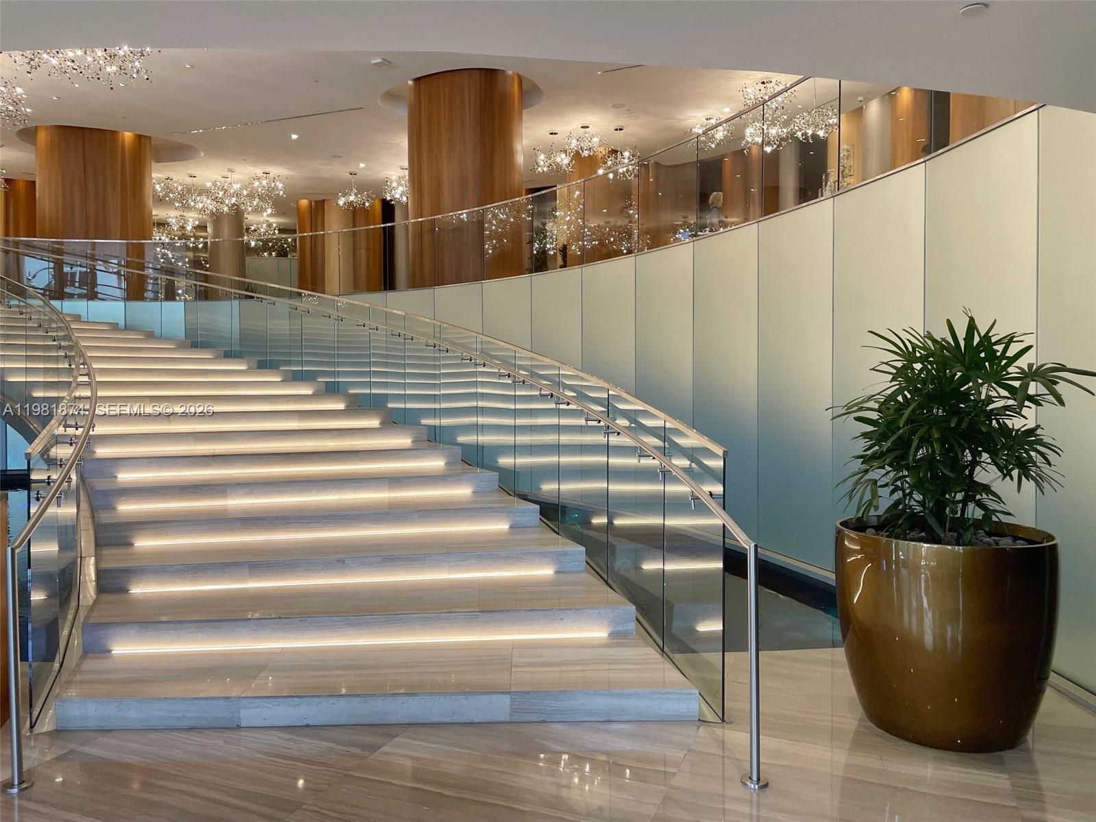 ARIA ON THE BAY CONDO - Residential