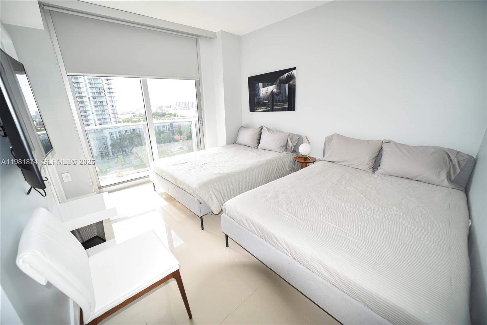 ARIA ON THE BAY CONDO - Residential