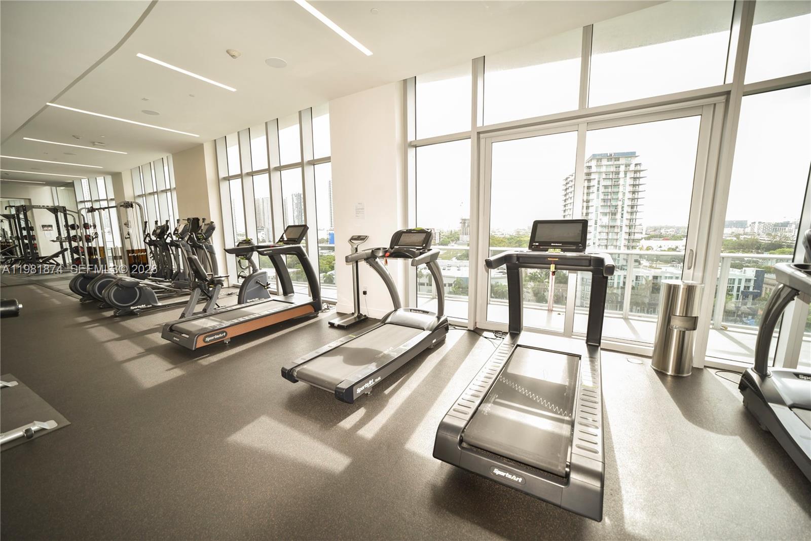 ARIA ON THE BAY CONDO - Residential