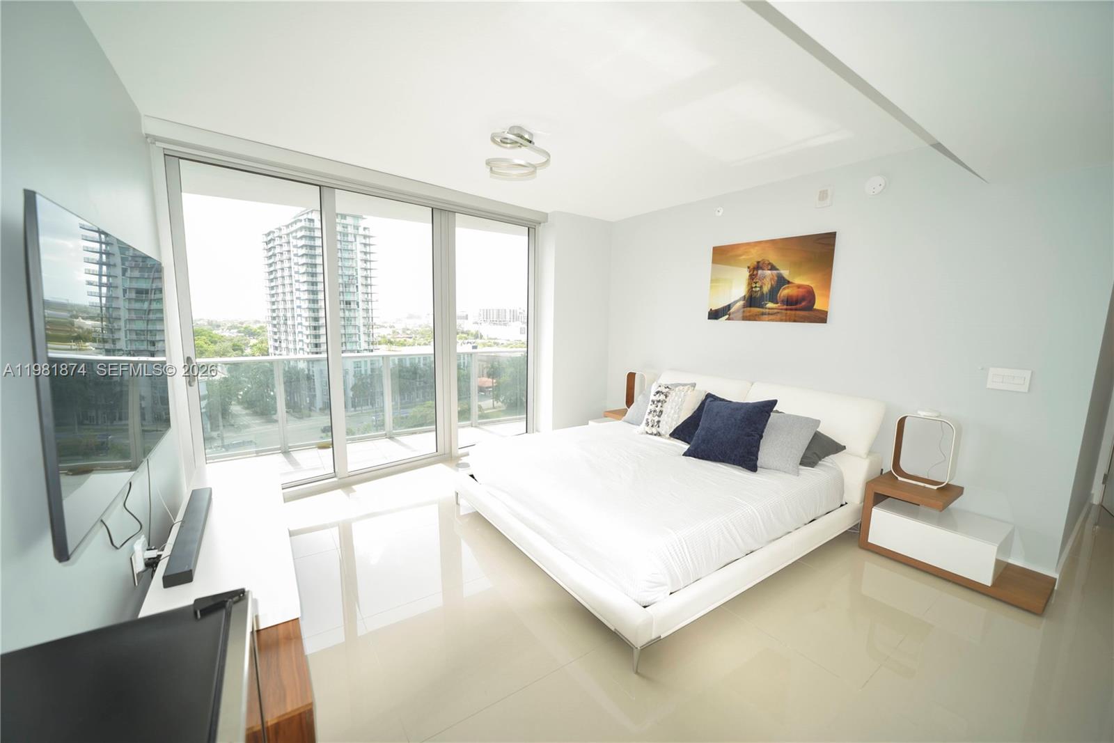 ARIA ON THE BAY CONDO - Residential