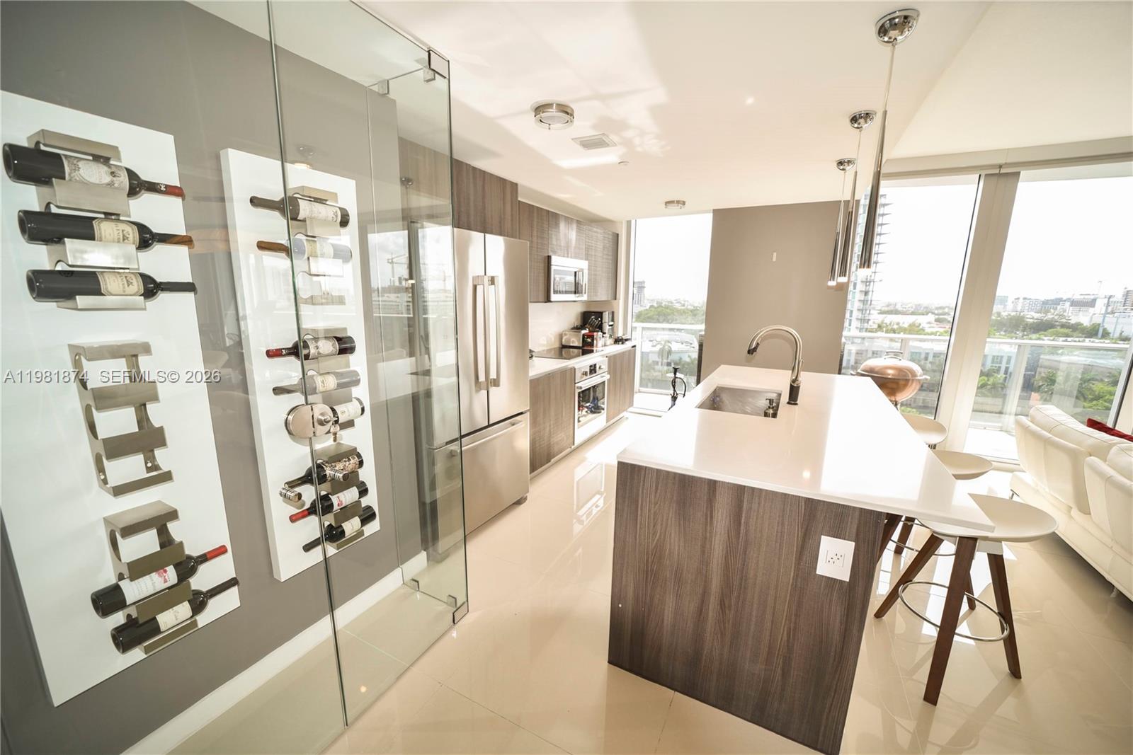 ARIA ON THE BAY CONDO - Residential