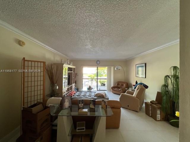 THE MEADOWS LAKE NORTH CO - Residential