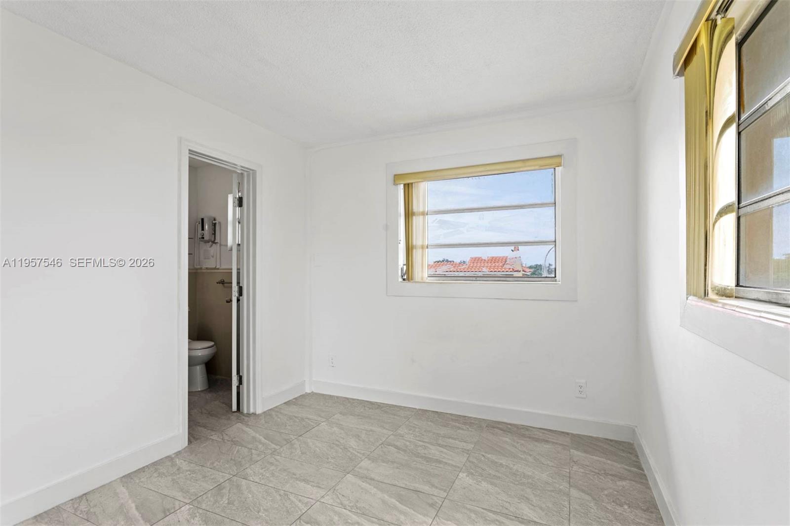 GARDEN VILLAS CONDO - Residential