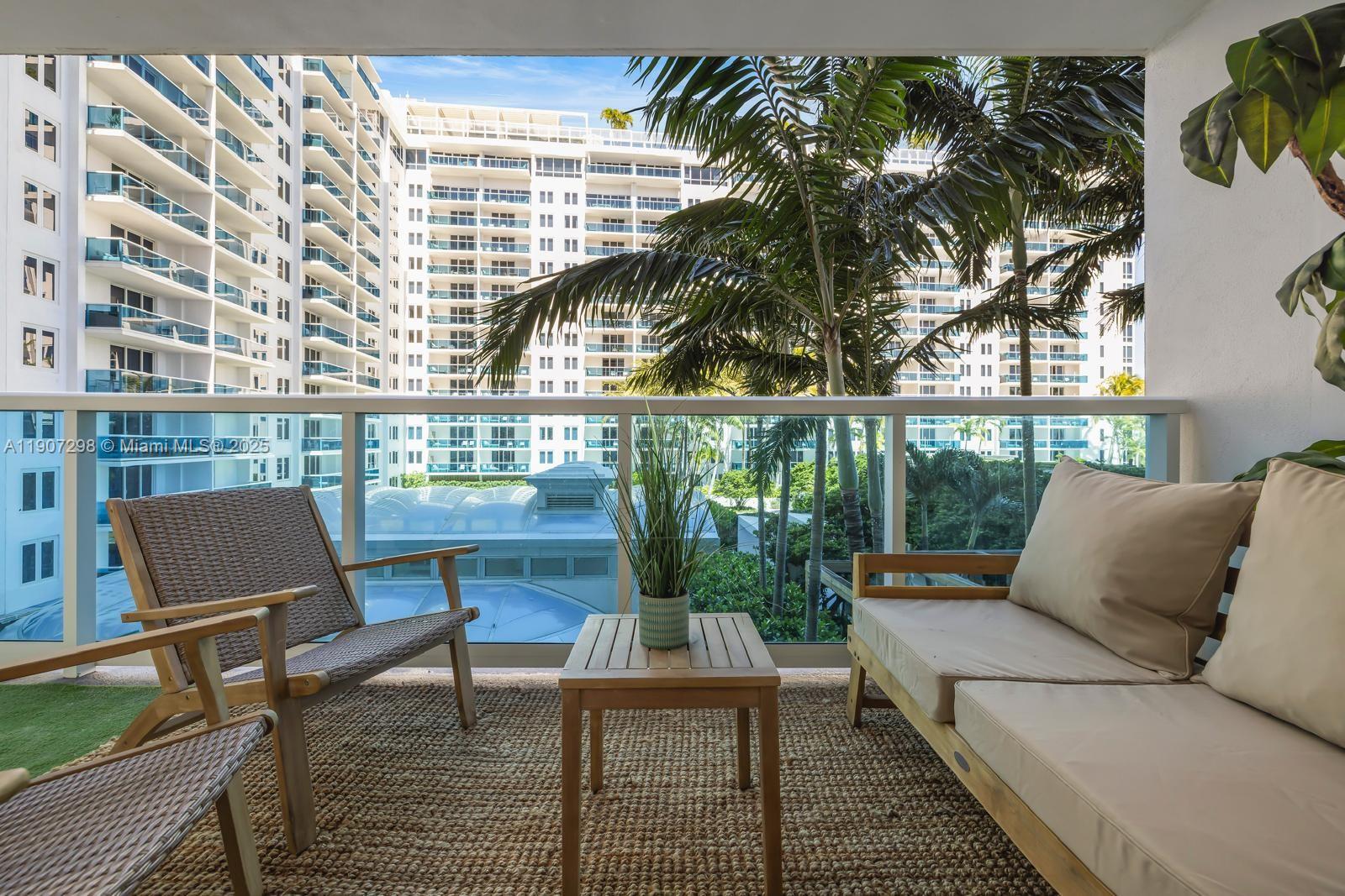 RONEY PALACE CONDO - Residential Lease