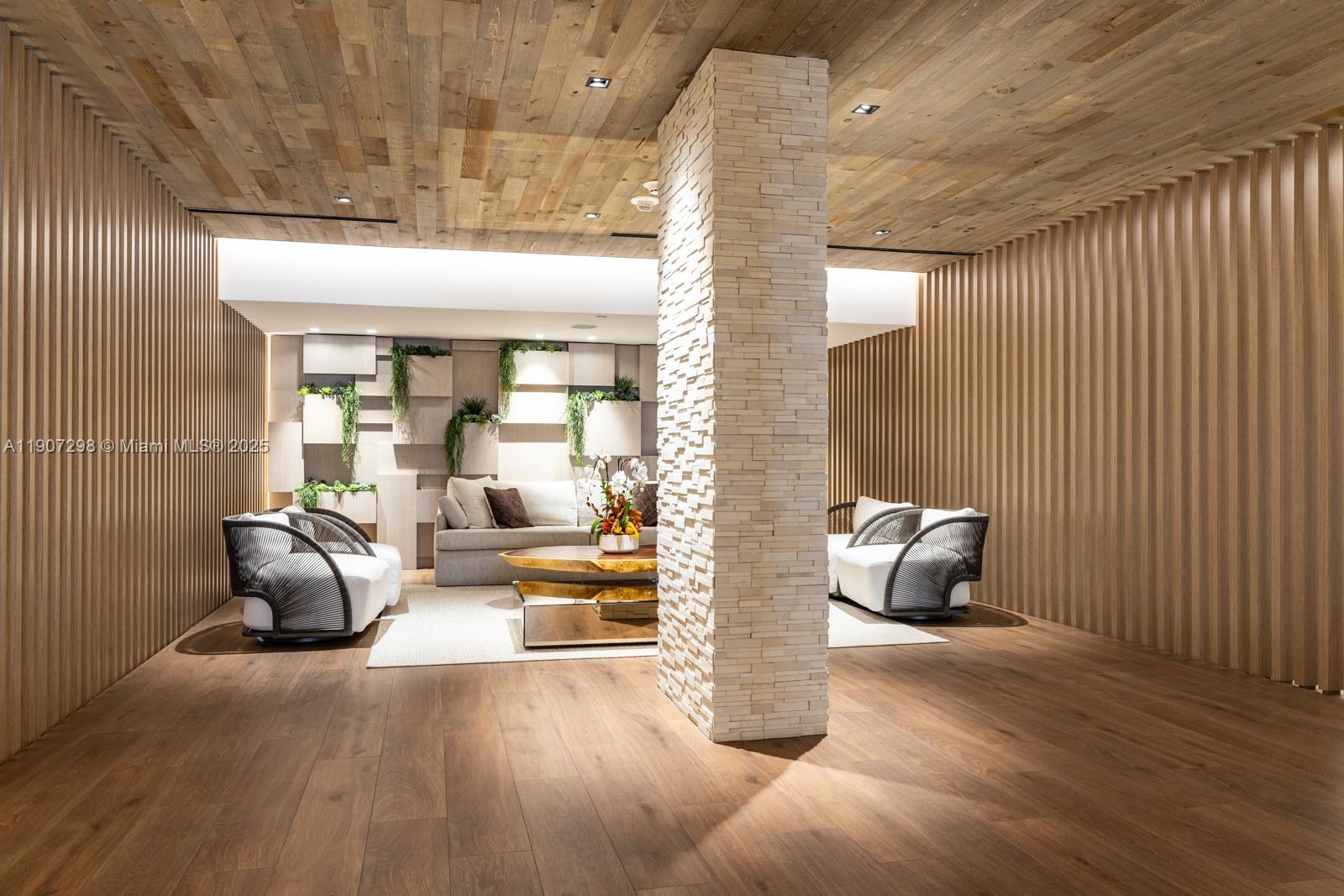 RONEY PALACE CONDO - Residential Lease