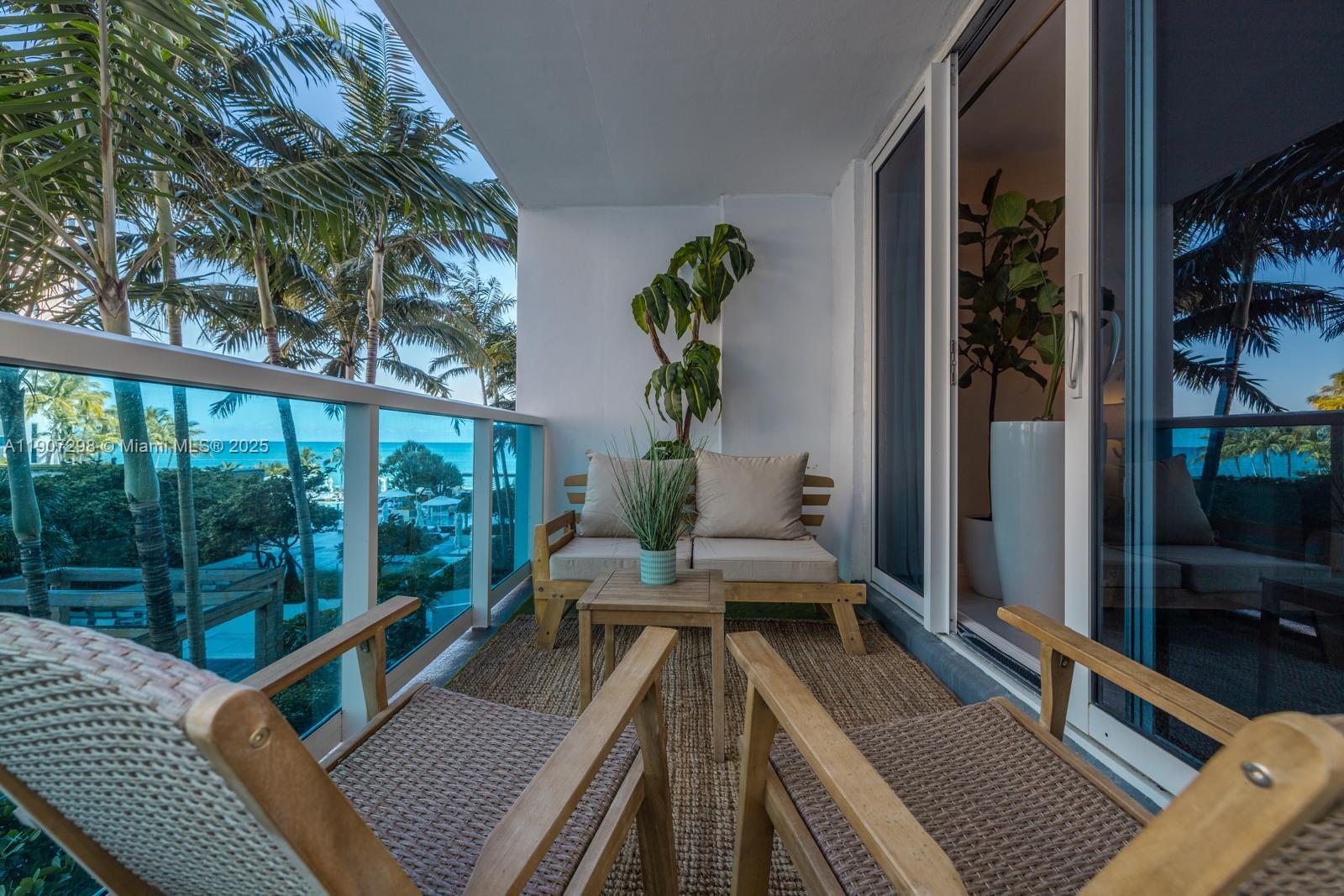 RONEY PALACE CONDO - Residential Lease