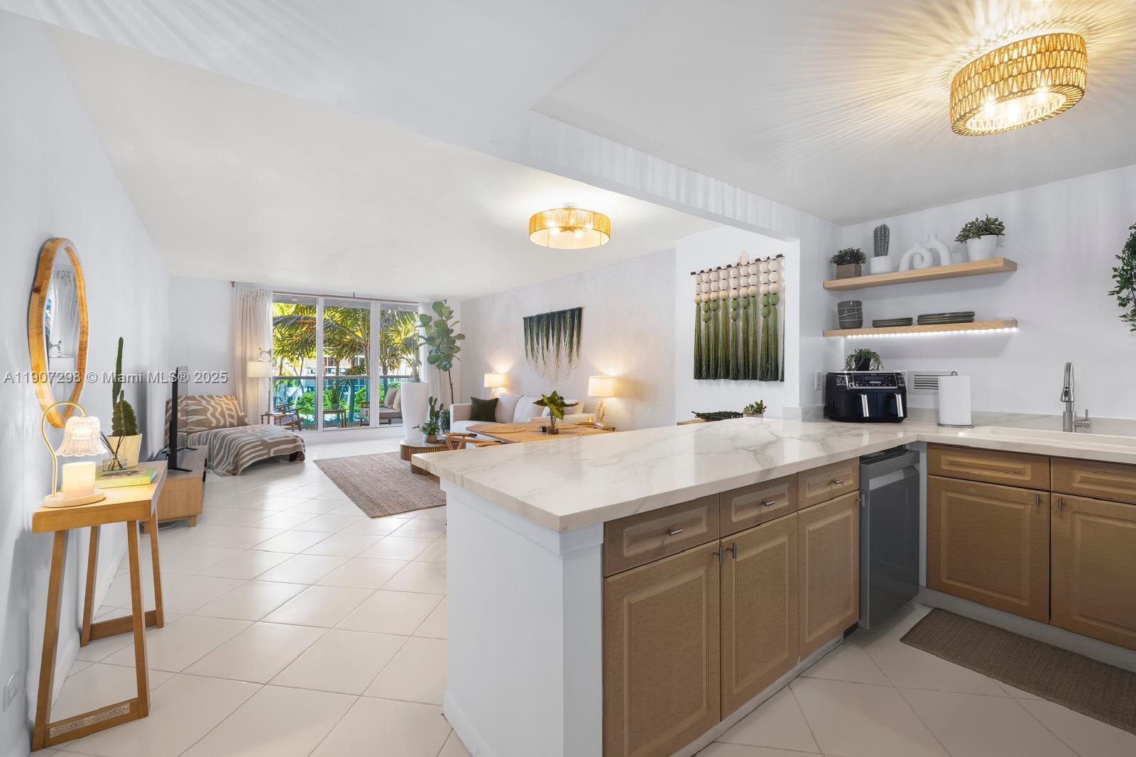 RONEY PALACE CONDO - Residential Lease